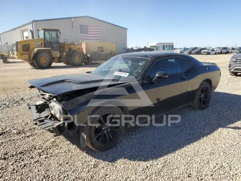 2016 Dodge CHALLENGER photo