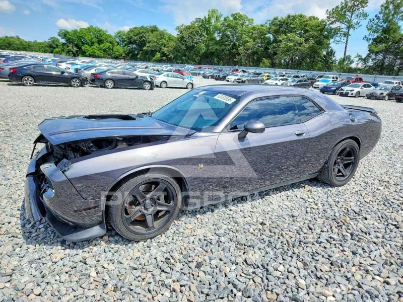2016 Dodge CHALLENGER photo
