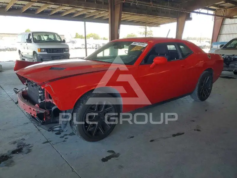 2016 Dodge CHALLENGER photo
