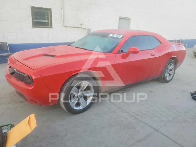 2016 Dodge CHALLENGER photo