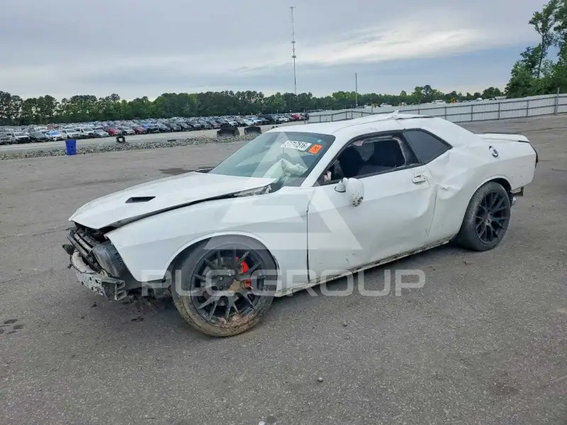 2016 Dodge CHALLENGER фото