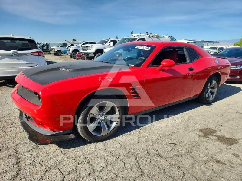 2016 Dodge CHALLENGER photo