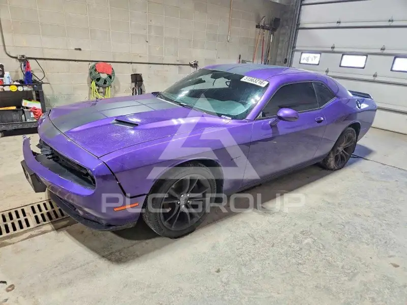 2016 Dodge CHALLENGER photo