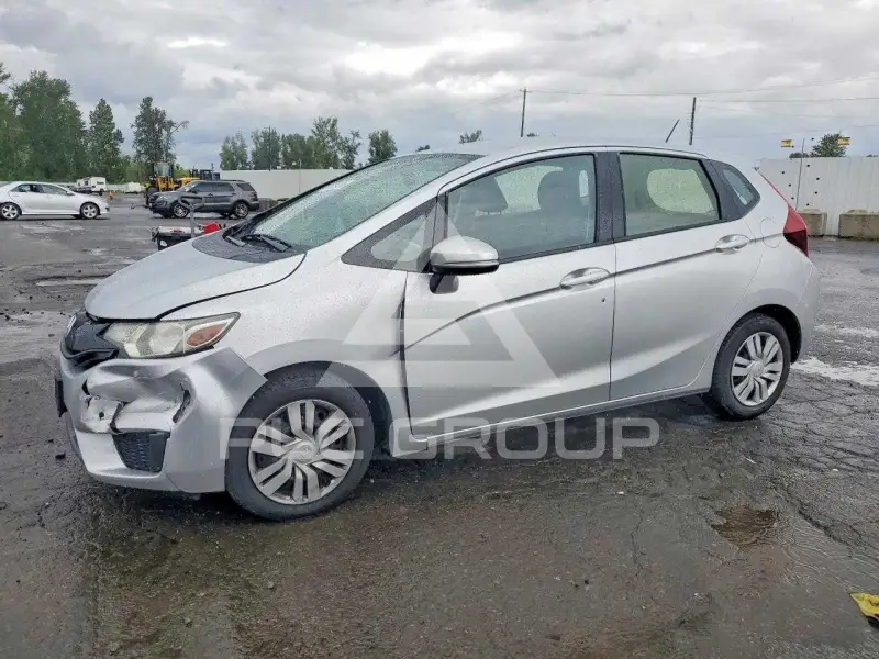 2016 Honda FIT photo