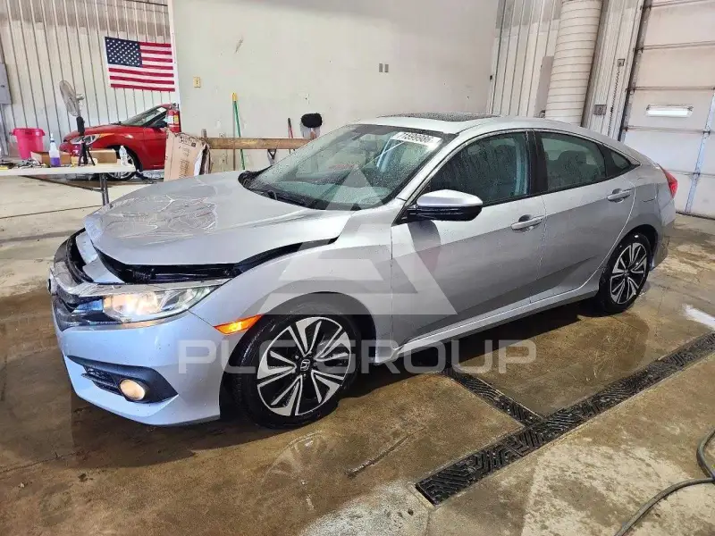 2016 Honda CIVIC фото