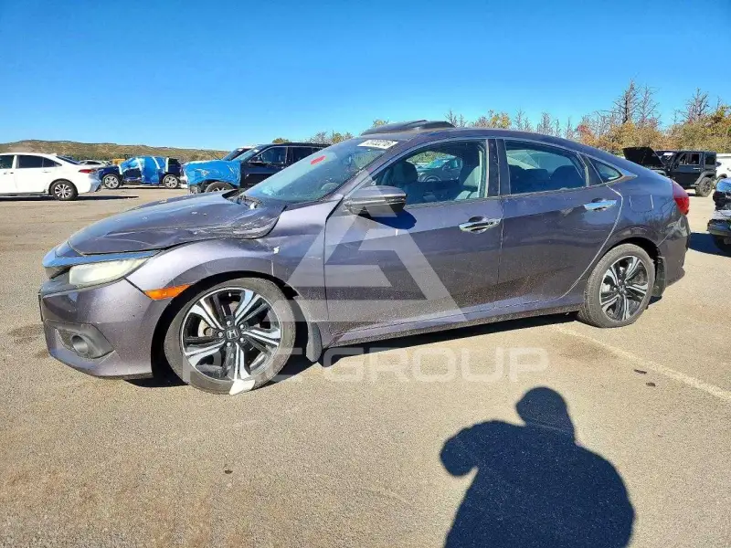 2016 Honda CIVIC фото