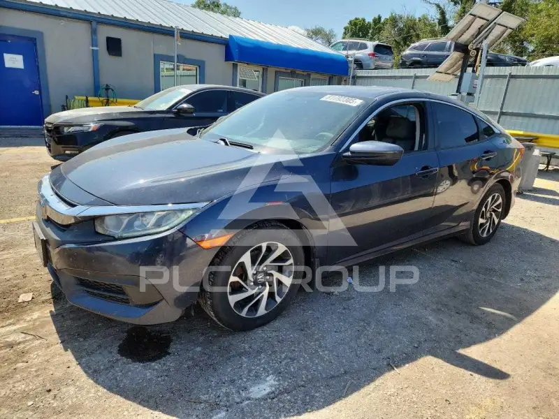 2016 Honda CIVIC photo