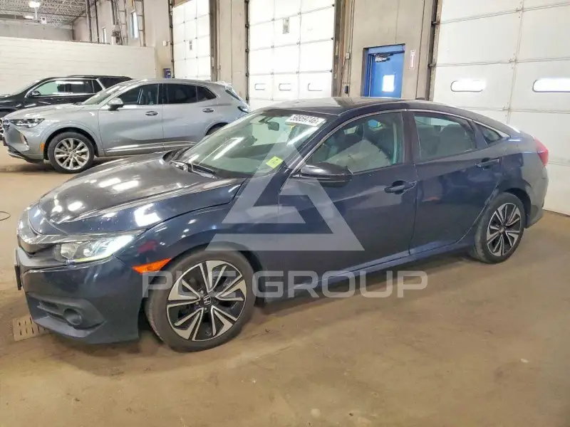 2016 Honda CIVIC photo