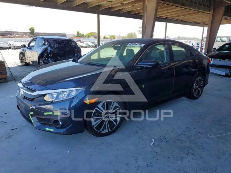 2016 Honda CIVIC фото