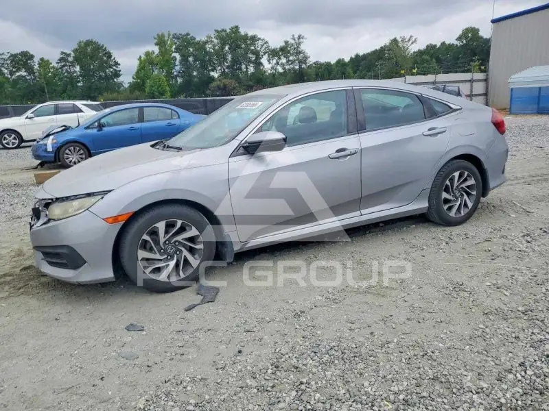 2016 Honda CIVIC фото