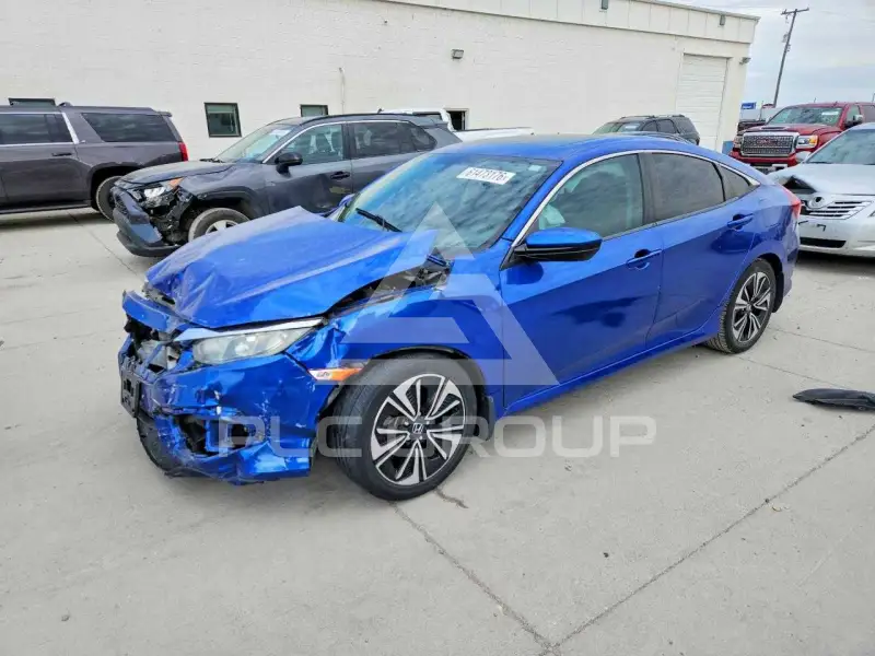 2016 Honda CIVIC фото