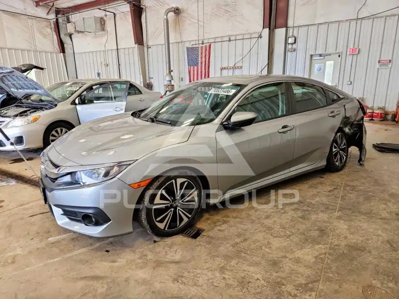 2016 Honda CIVIC фото