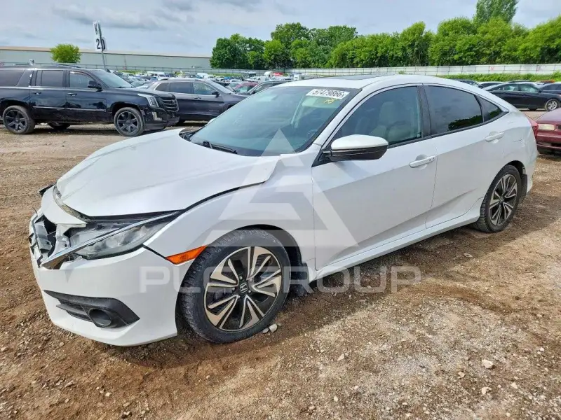 2016 Honda CIVIC фото