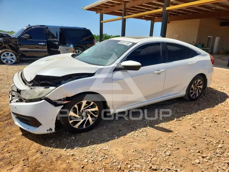 2016 Honda CIVIC фото