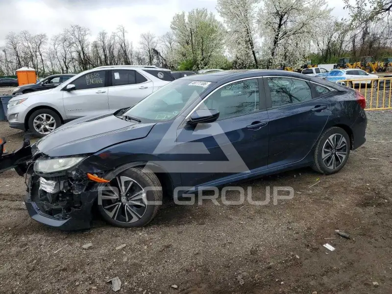 2016 Honda CIVIC фото