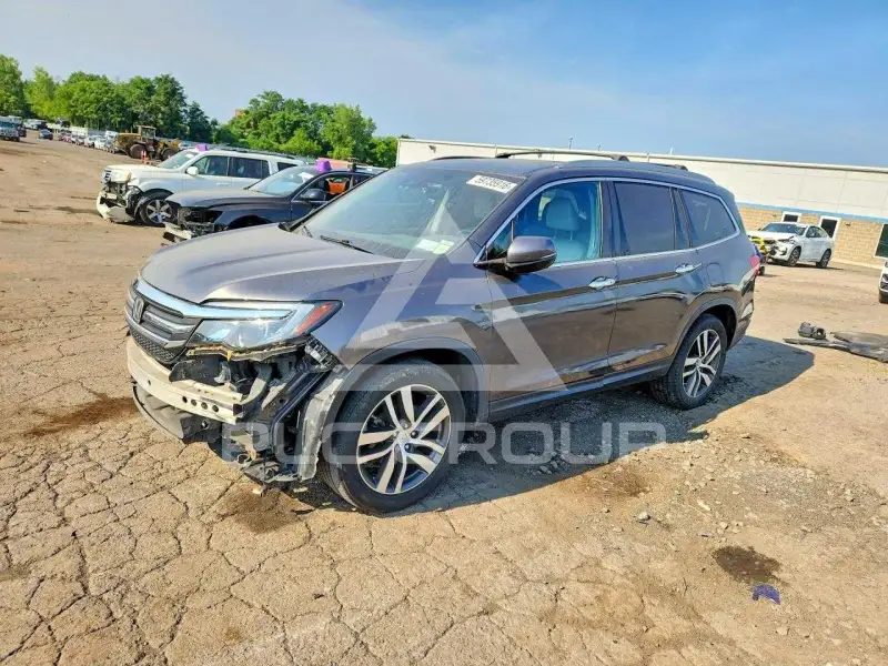 2016 Honda PILOT photo