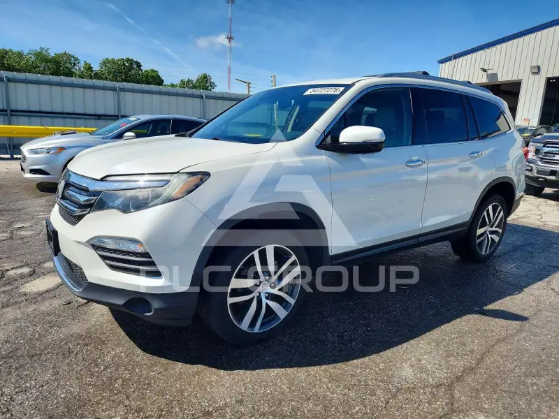 2016 Honda PILOT photo