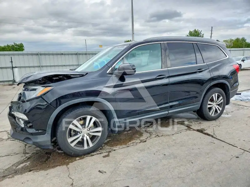 2016 Honda PILOT photo