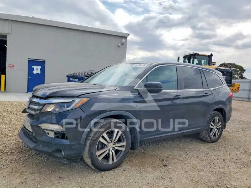 2016 Honda PILOT photo