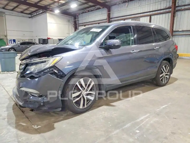 2016 Honda PILOT photo