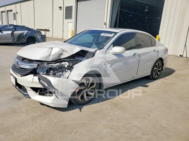 2016 Honda Accord фото