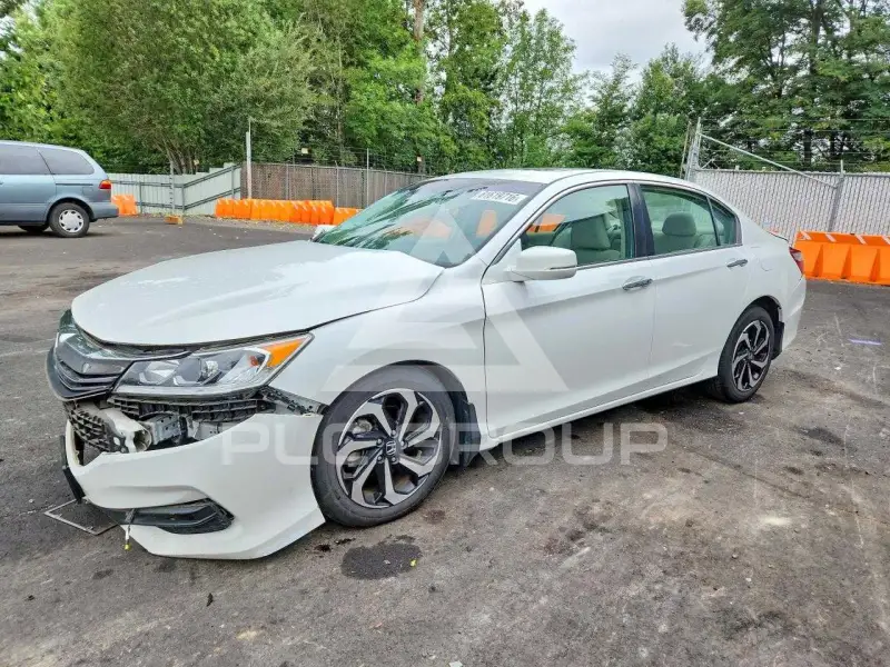 2016 Honda Accord photo