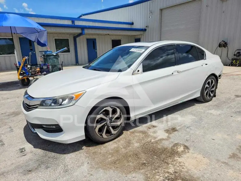 2016 Honda Accord photo