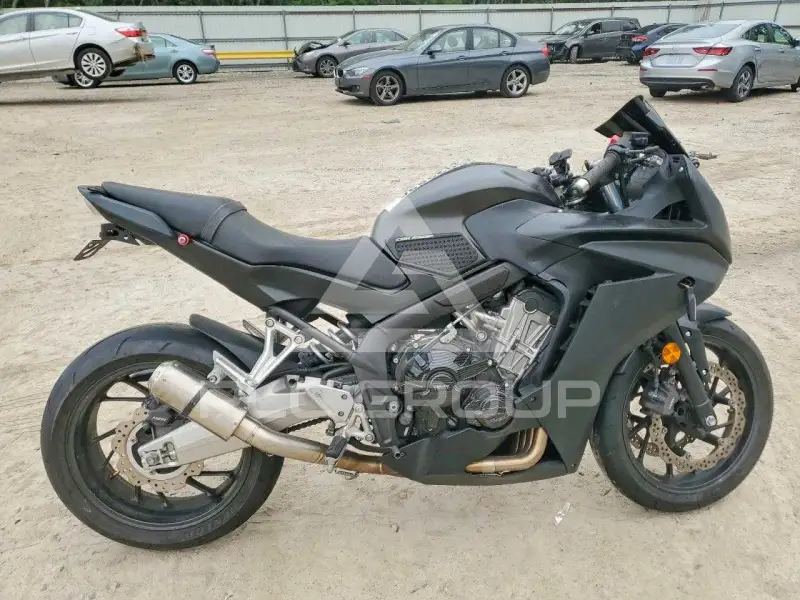 2016 Honda CBR фото