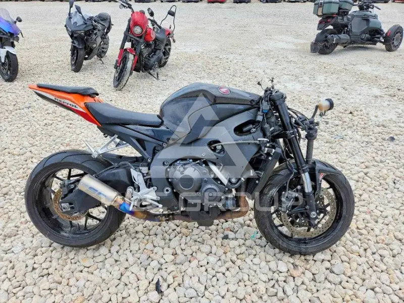 2016 Honda CBR photo