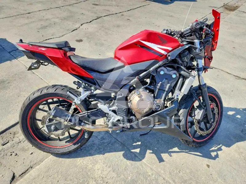 2016 Honda CBR photo