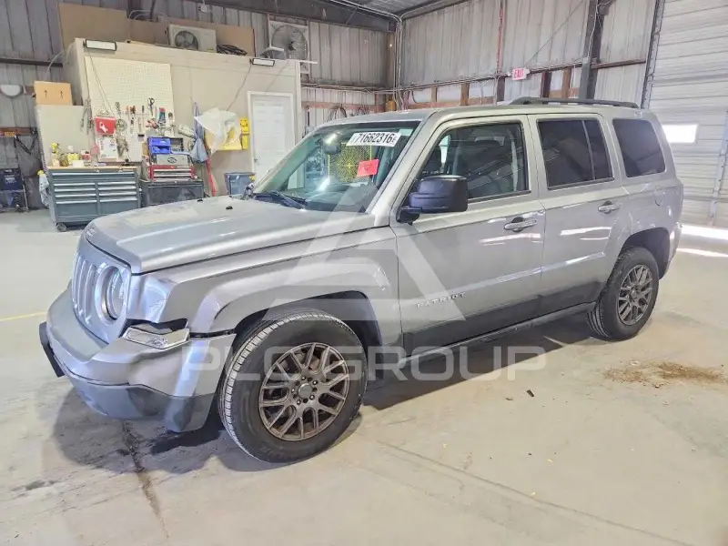 2016 Jeep PATRIOT photo
