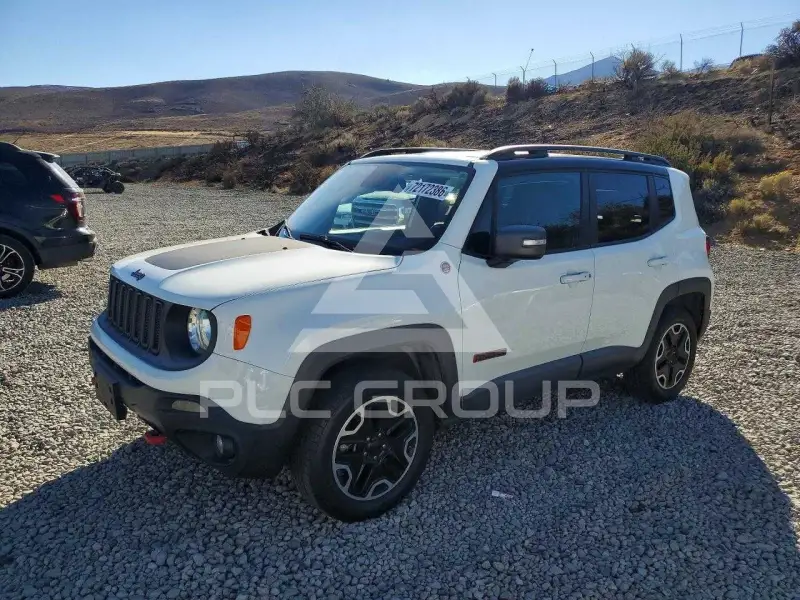 2016 Jeep Renegade photo