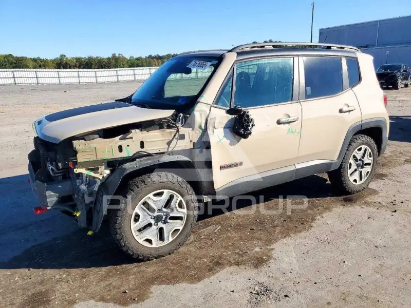2016 Jeep Renegade photo