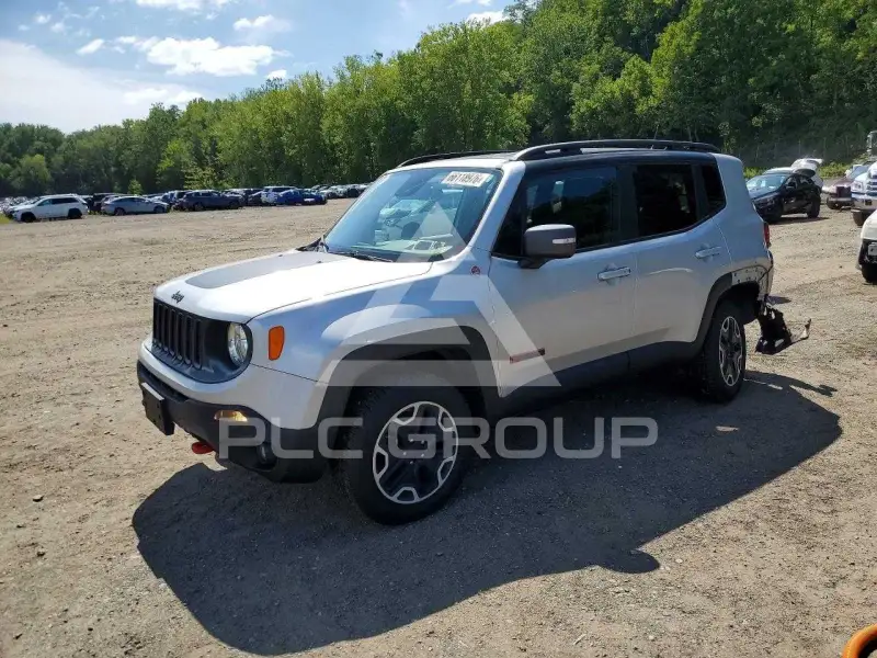 2016 Jeep Renegade photo