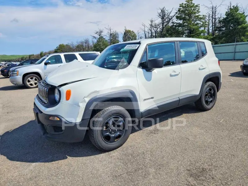 2016 Jeep Renegade photo