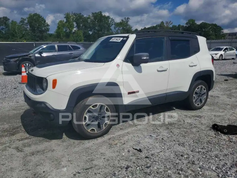 2016 Jeep Renegade photo
