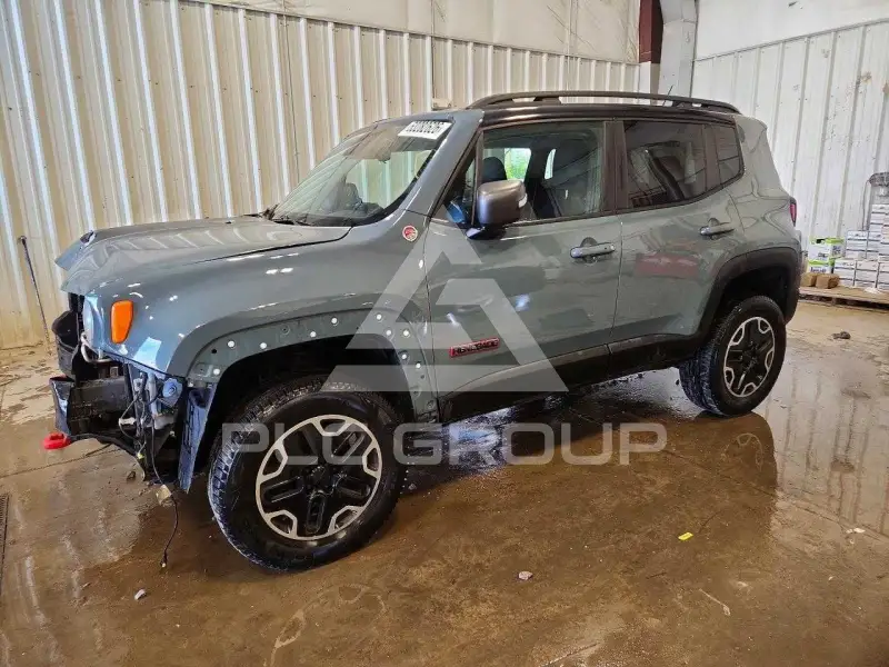 2016 Jeep Renegade photo