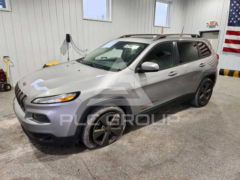 2016 Jeep Grand Cherokee фото