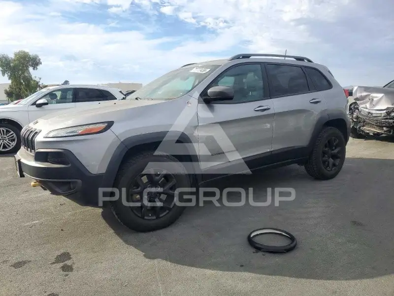 2016 Jeep CHEROKEE photo