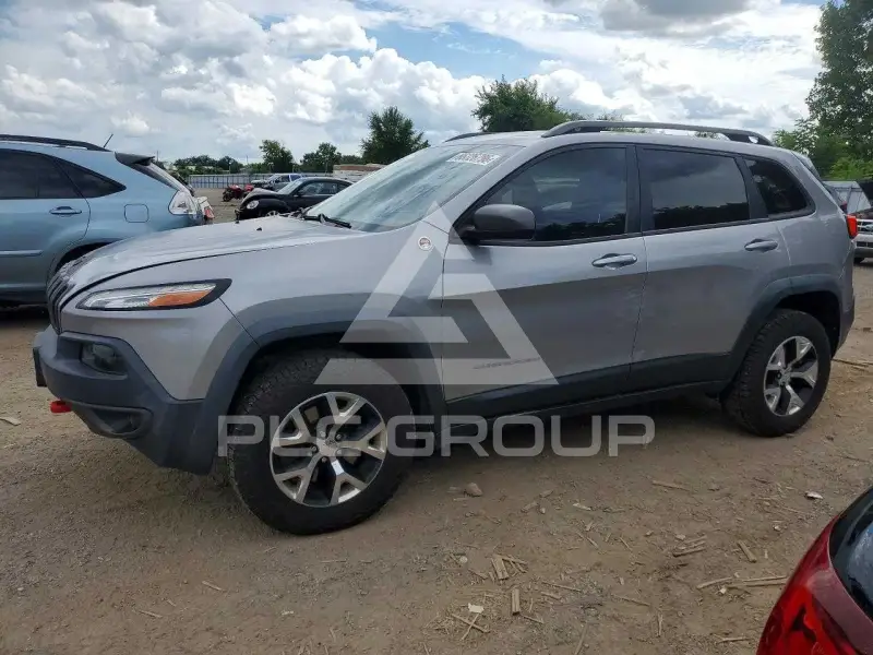 2016 Jeep CHEROKEE фото