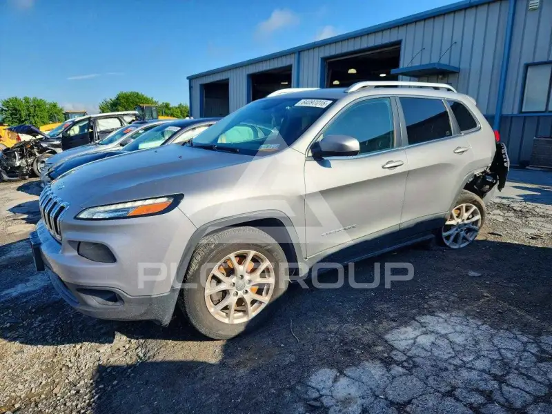 2016 Jeep CHEROKEE photo