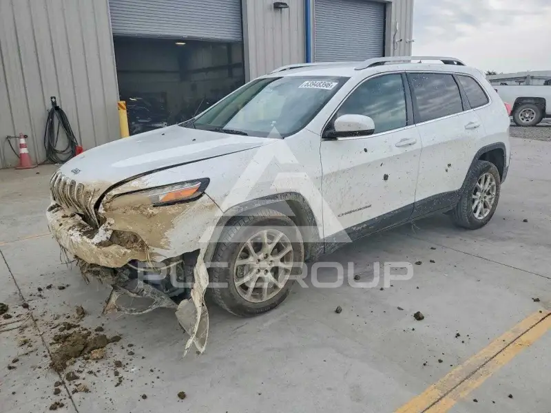 2016 Jeep CHEROKEE photo