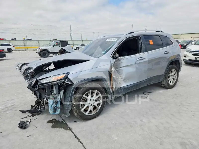 2016 Jeep CHEROKEE photo