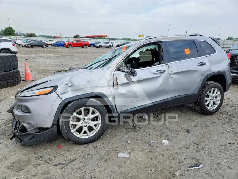 2016 Jeep CHEROKEE фото