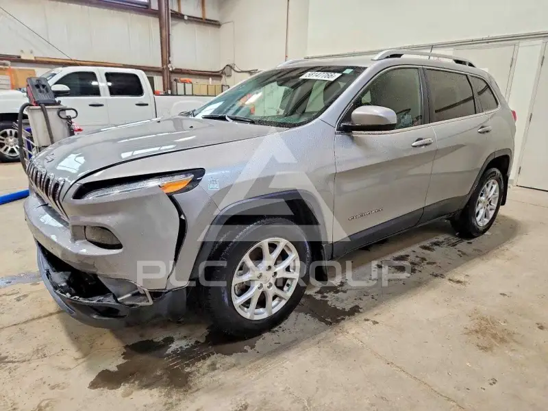2016 Jeep CHEROKEE фото