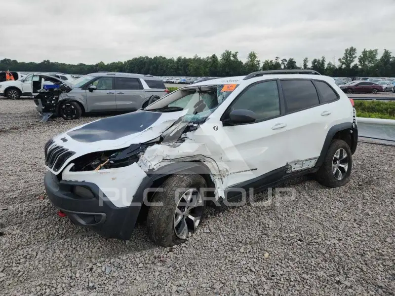 2016 Jeep CHEROKEE photo