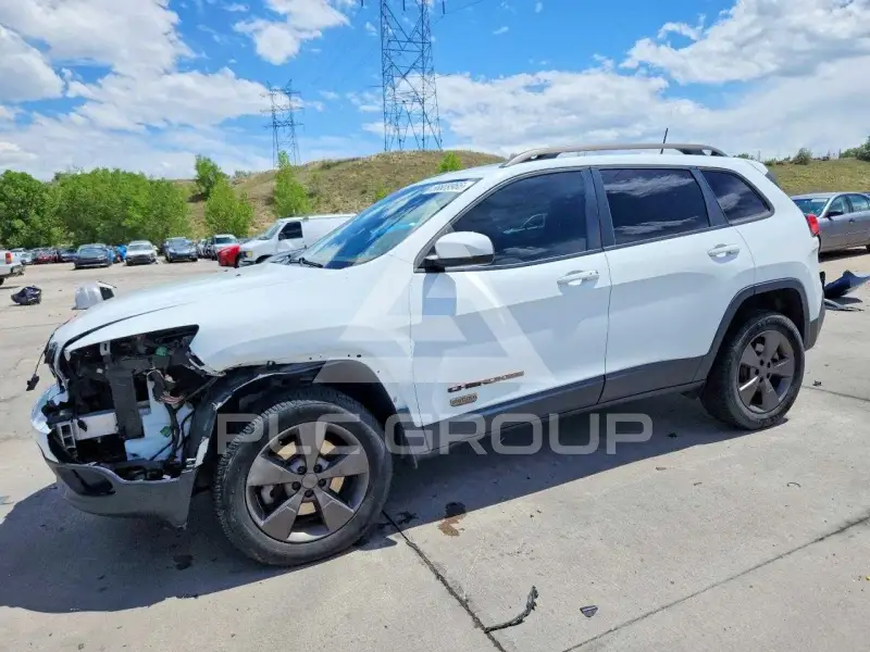 2016 Jeep CHEROKEE фото