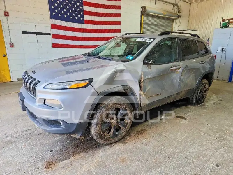 2016 Jeep CHEROKEE photo