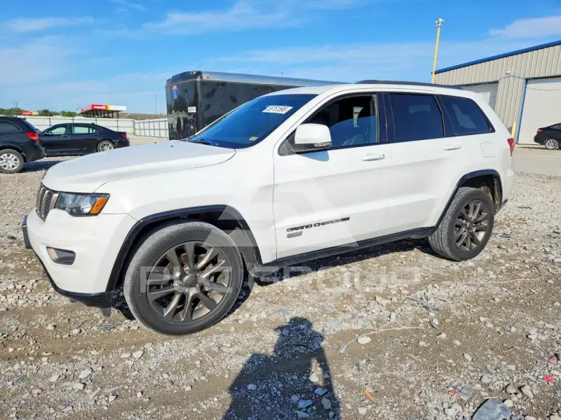2016 Jeep CHEROKEE photo