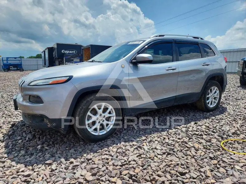 2016 Jeep CHEROKEE photo